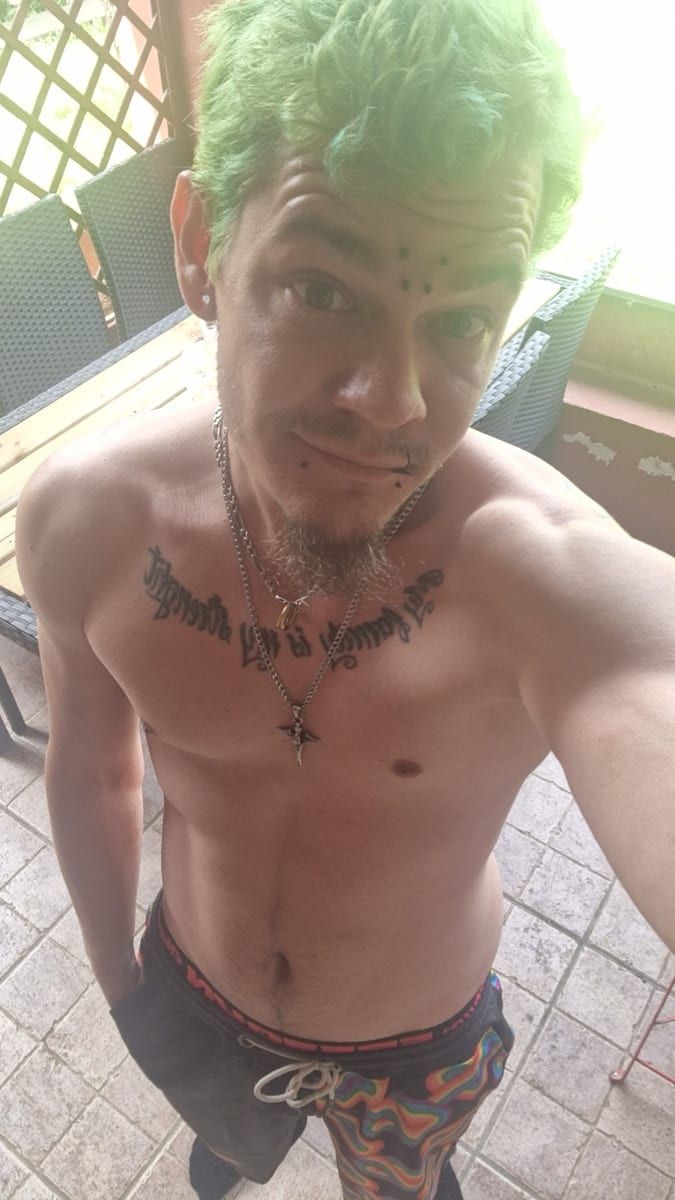 Profil von Senzo